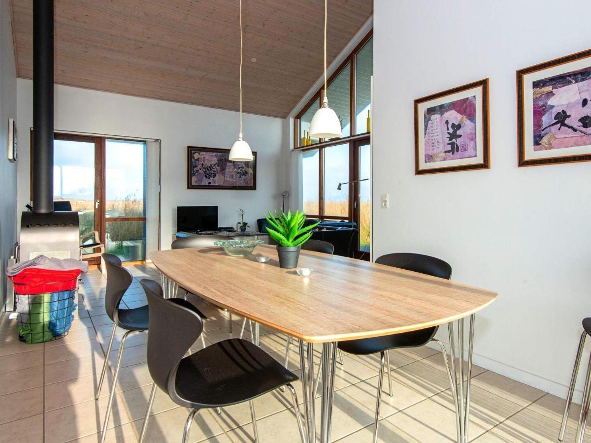 Three-Bedroom Holiday Home In Ulfborg 27 Thorsminde Exterior foto