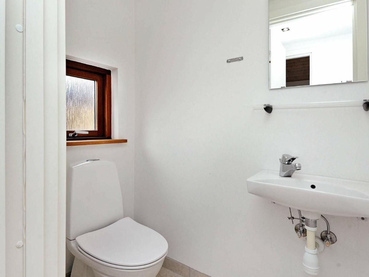 Three-Bedroom Holiday Home In Ulfborg 27 Thorsminde Exterior foto
